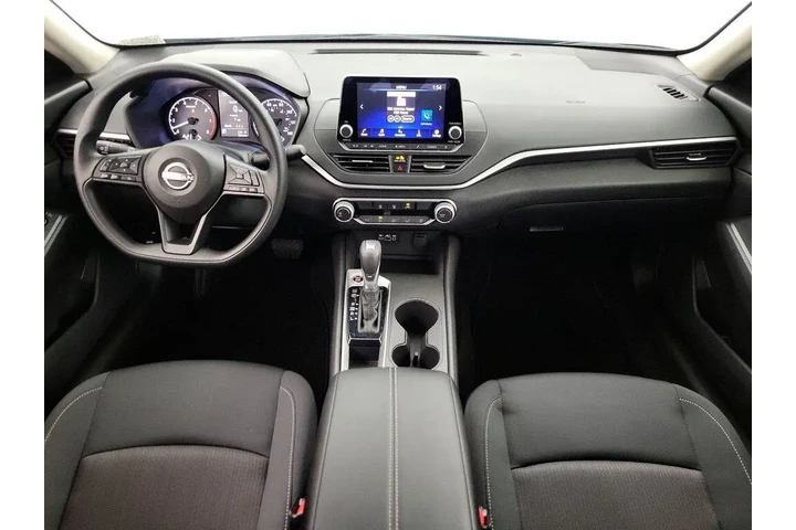 $23998 : Nissan Altima 2025 2.5 S 4dr image 9