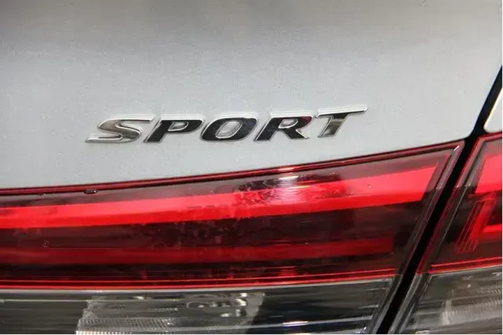 $22990 : Honda Civic 2024 Sport 4dr S image 10