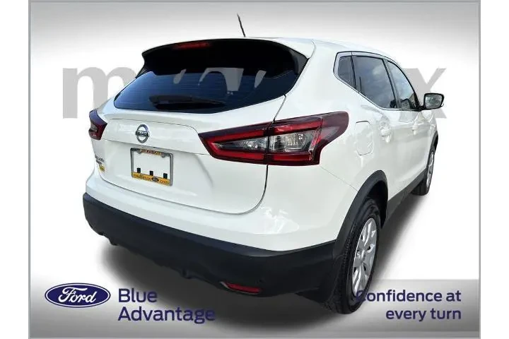 $17900 : Nissan Rogue Sport 2020 S 4d image 4