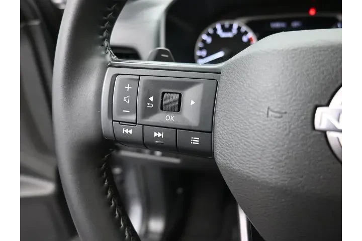 $25491 : Nissan Rogue 2025 AWD SV 4dr image 6