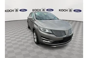 $13650 : Lincoln MKC 2017 AWD Premier thumbnail