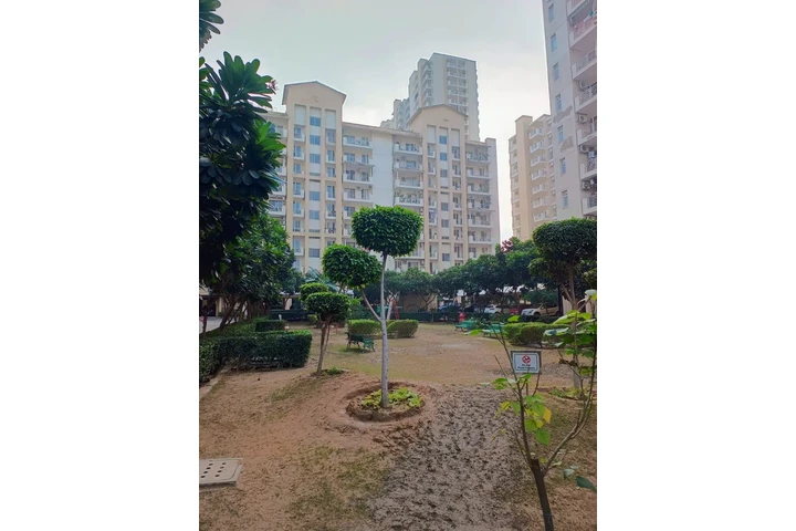 Emaar Palm Hills image 8