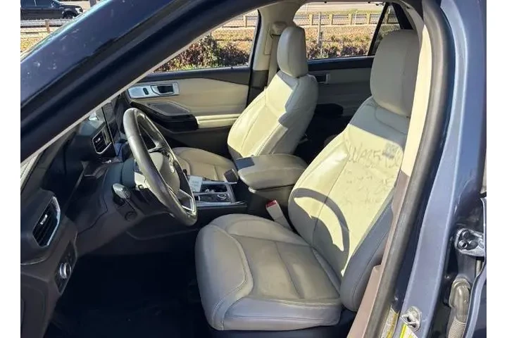 $30389 : Ford Explorer 2021 AWD Plati image 5