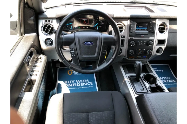 $15055 : 2017 Expedition XLT 4WD image 9