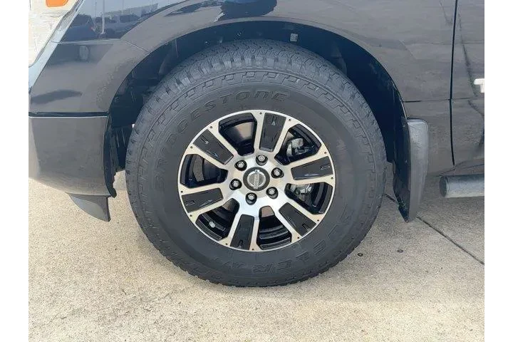 $25495 : Nissan Titan 2021 4x2 SV 4dr image 10