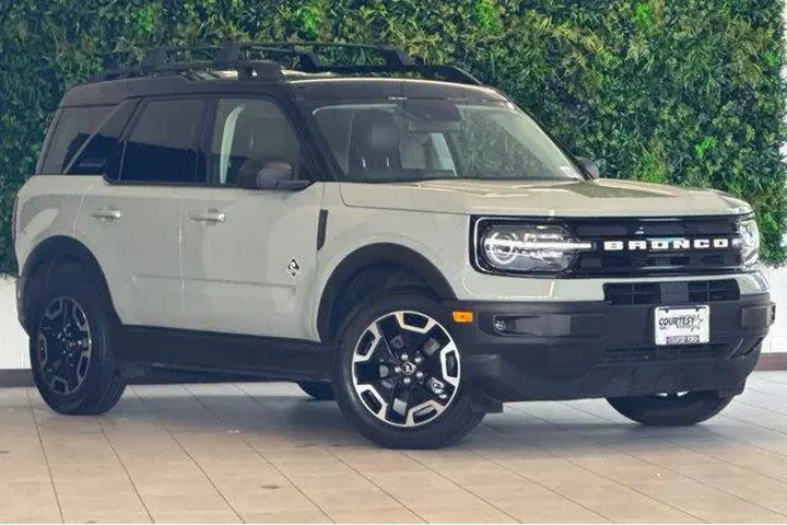 $26090 : Ford Bronco Sport 2022 AWD O image 2