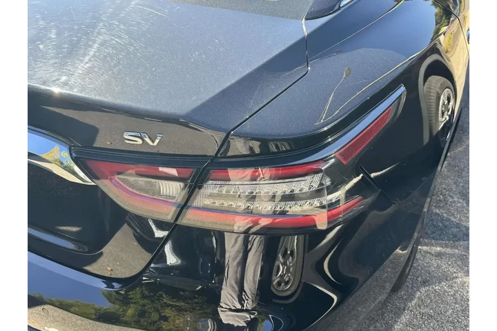 $19785 : Nissan Maxima 2023 3.5 SV 4d image 9