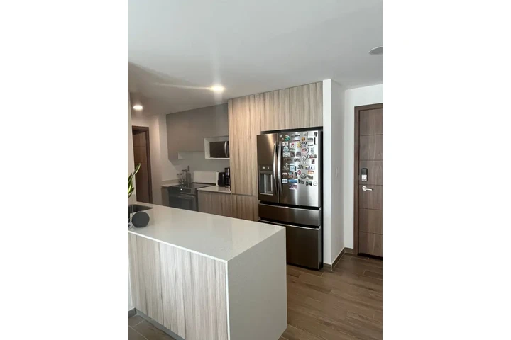 $1 : Venta de apartamento en Z.14 image 7