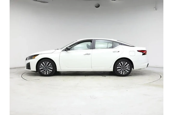 $20998 : Nissan Altima 2025 2.5 SV 4d image 3