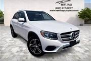 $18895 : 2016 MERCEDES-BENZ GLC GLC 30 thumbnail