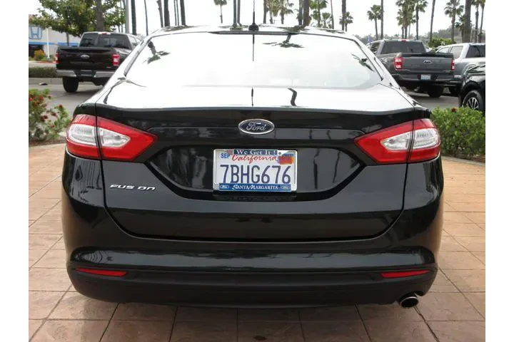 $8750 : Ford Fusion 2013 S 4dr Sedan image 3