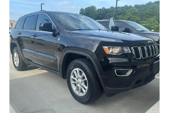 $22887 : Jeep Grand Cherokee 2020 4x4 image 1