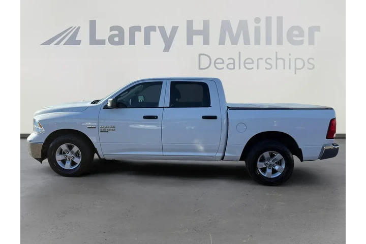 $24899 : Ram 1500 Classic 2019 4x2 Tr image 2