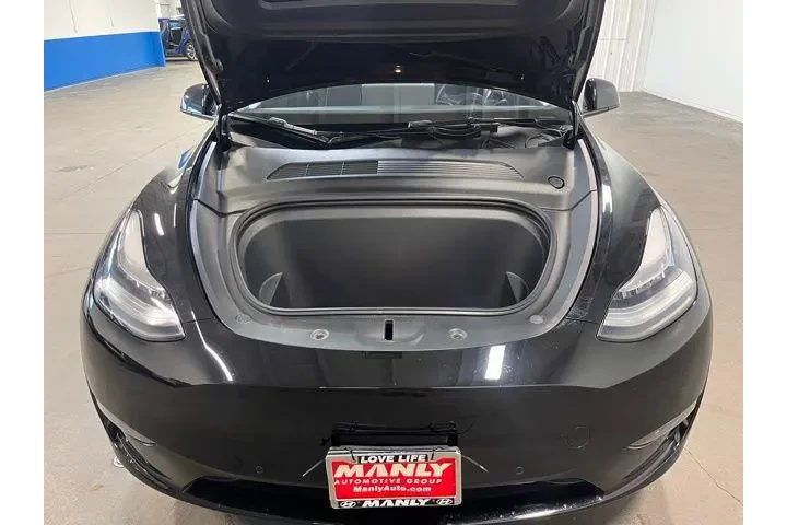 $28829 : Tesla Model Y 2021 AWD Long image 9