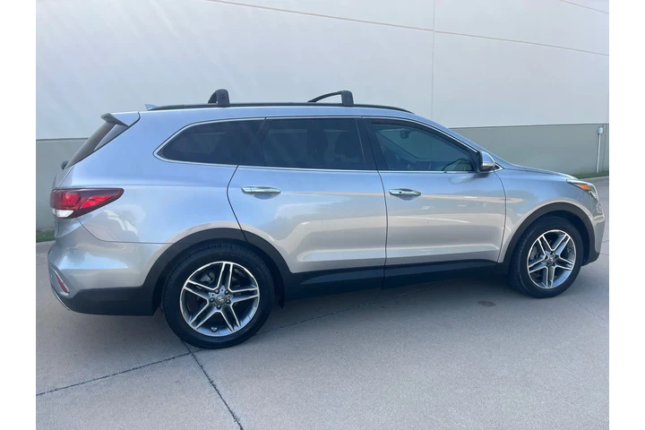$11995 : 2017 Santa Fe SE Ultimate image 10