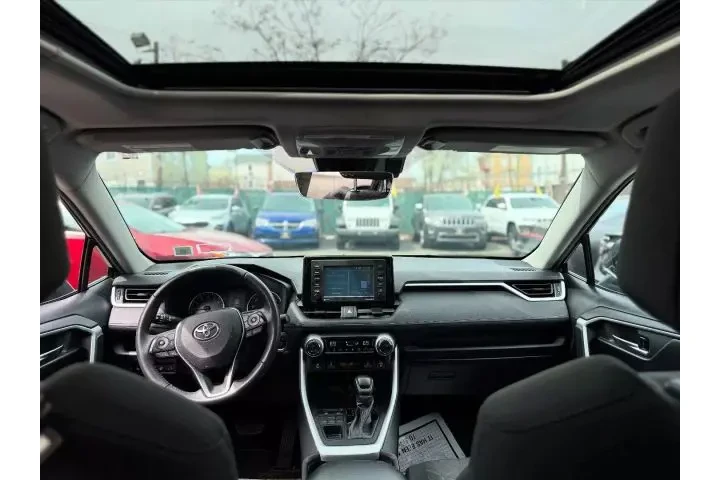 2021 TOYOTA RAV42021 TOYOTA R image 5
