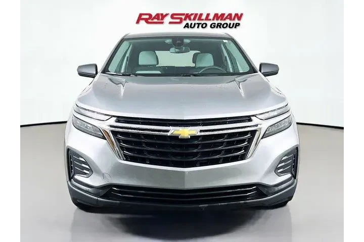 $25975 : Chevrolet Equinox 2024 LS 4d image 2