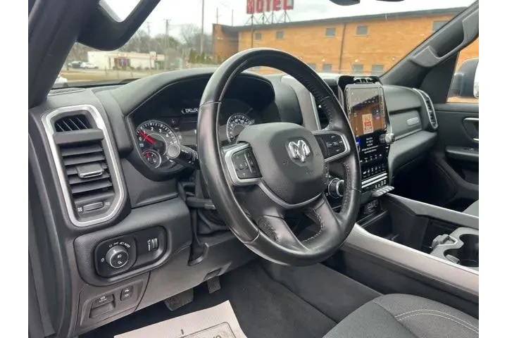 $26054 : Ram 1500 2021 4x4 Lone Star image 7