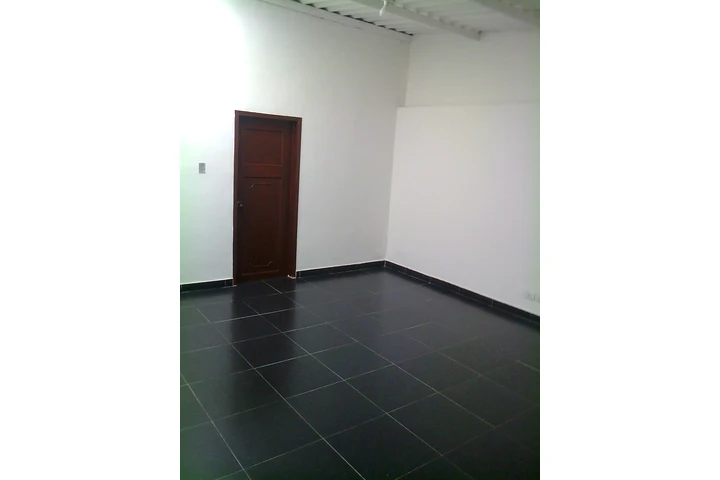$6000000 : Bodega para mediana empresa image 3