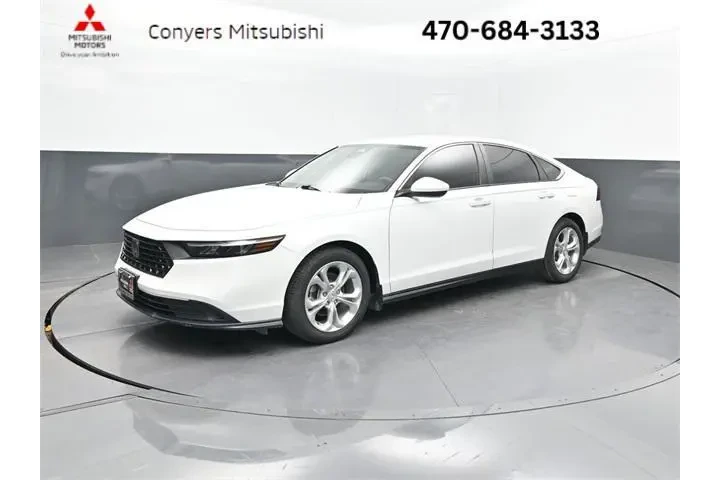 $23356 : Honda Accord 2023 LX 4dr Sed image 1