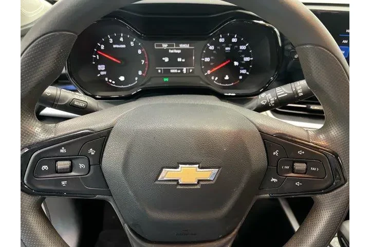 $20561 : Chevrolet Trax 2024 LS 4dr C image 5