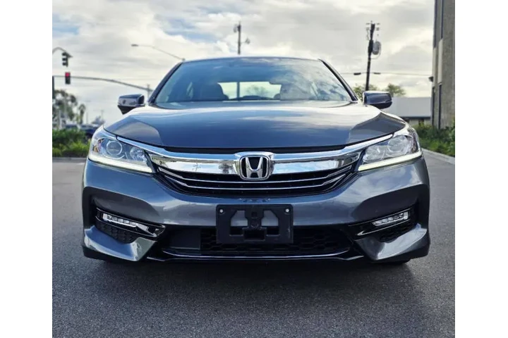 $15950 : 2017 Accord Hybrid EX-L image 9
