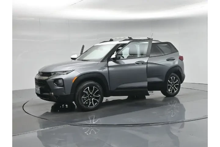 $19700 : Chevrolet Trailblazer 2021 4 image 6