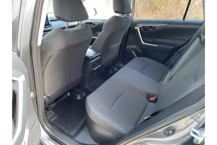 $26790 : Toyota RAV4 Hybrid 2023 AWD image 10