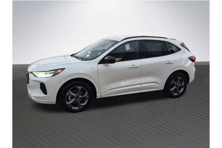 $21991 : Ford Escape Hybrid 2024 ST-L image 2