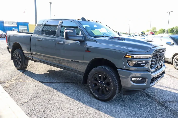 $74988 : 2026 2500 Laramie 4x4 Mega Ca image 3