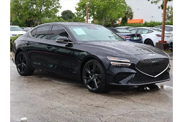 $29490 : Genesis G70 2023 2.0T 4dr Se image 2