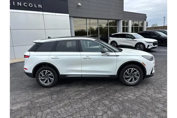 $37985 : Lincoln Corsair 2024 AWD Pre image 8