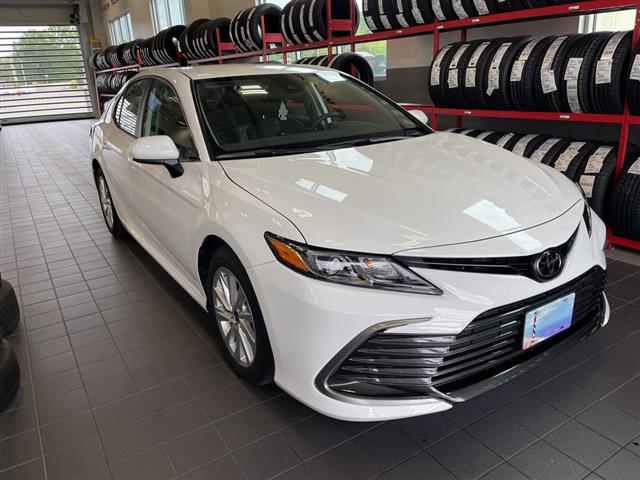 $24991 : PRE-OWNED 2023 TOYOTA CAMRY LE image 6