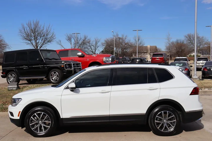 $14995 : 2020 Tiguan SE image 8