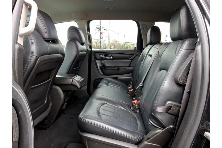 $10600 : 2015 Traverse 1LT AWD image 10