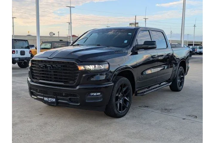 $38495 : Ram 1500 2025 4x4 Big Horn 4 image 6