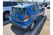 $13419 : Toyota Prius c 2017 One 4dr thumbnail