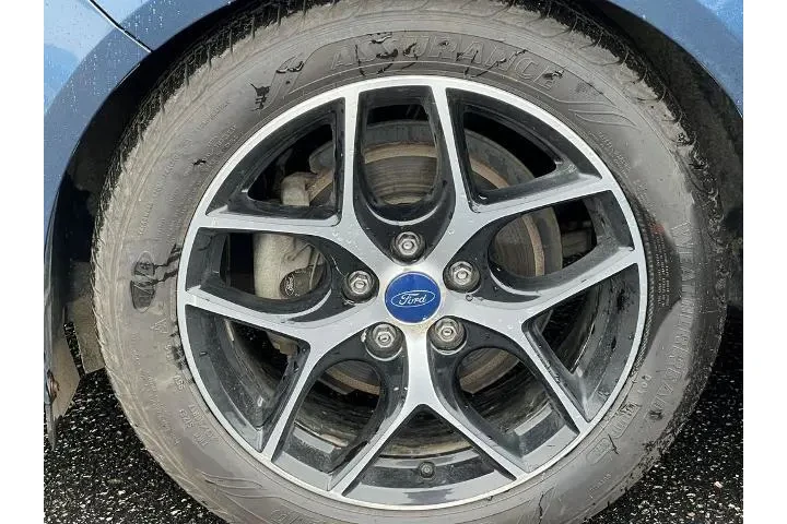 $13995 : Ford Focus 2018 SEL 4dr Seda image 6