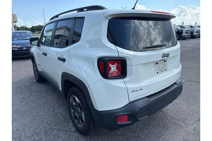 $13797 : Jeep Renegade 2017 4x4 Sport image 6