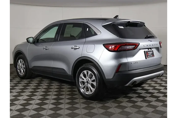 $19293 : Ford Escape 2023 AWD Active image 8