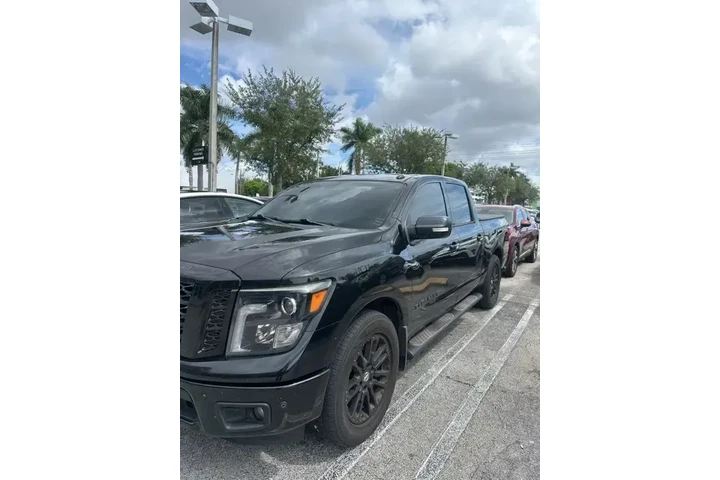 $18990 : Nissan Titan 2019 4x2 S 4dr image 2