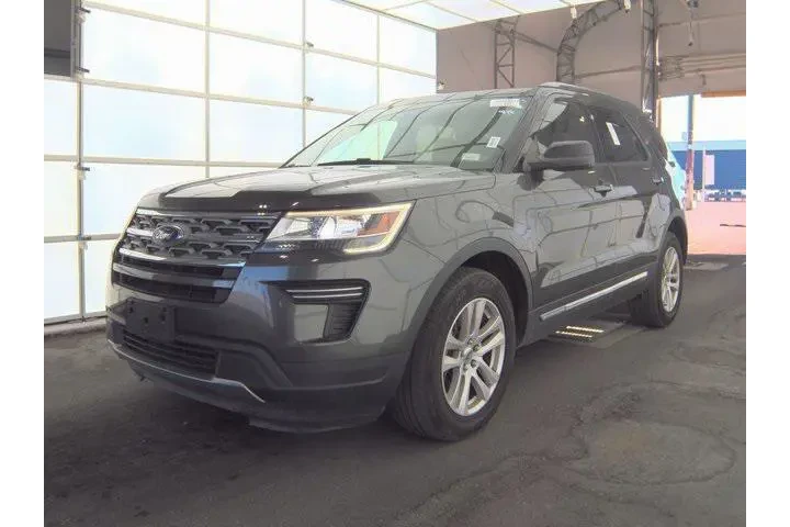 $15700 : Ford Explorer 2018 AWD XLT 4 image 1