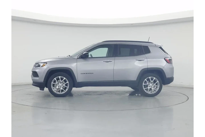 $23998 : Jeep Compass 2022 4x4 Latitu image 3