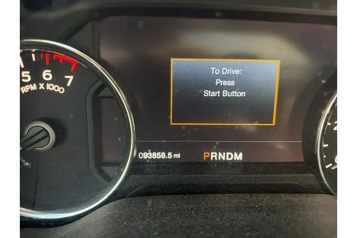 $30641 : Ford F-150 2020 4x4 King Ran image 9