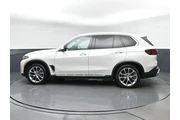 $34995 : BMW X5 2024 AWD xDrive40i 4d thumbnail