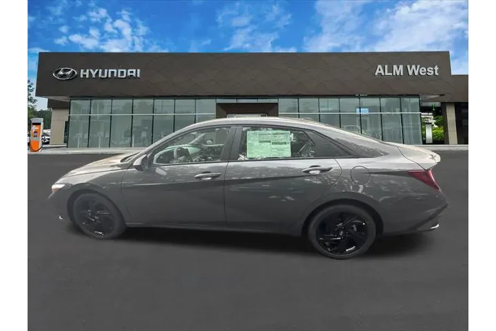 $23023 : Hyundai ELANTRA 2026 SEL Spo image 8