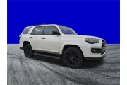 $28693 : Toyota 4Runner 2020 AWD Limi thumbnail