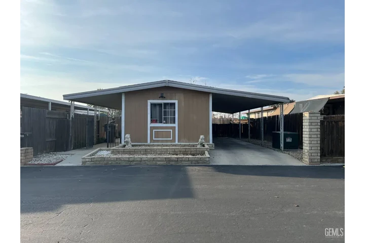 $1000 : Cozy 2- bedroom and 1 bath image 10