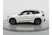 $37688 : BMW X1 2025 AWD xDrive28i 4d thumbnail