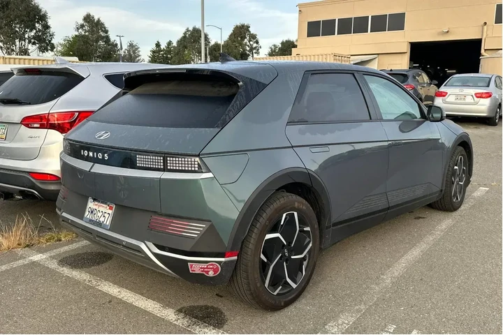 $25990 : Hyundai IONIQ 5 2024 SEL 4dr image 5